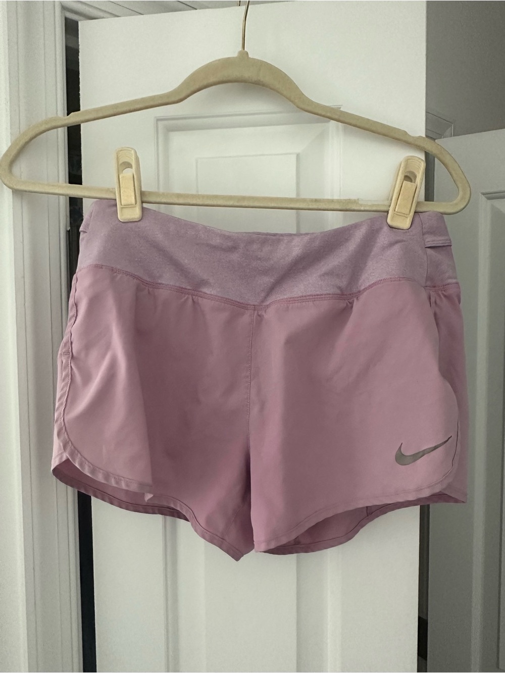 Nike Women's size small Running Shorts